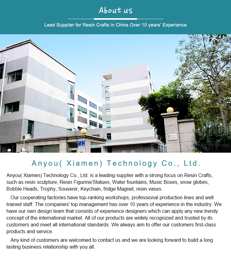 Living Room Decor Resin Astronaut Ashtray with Lid